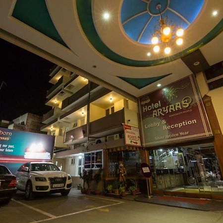 Hotel Aryaas Palayankottai Buitenkant foto