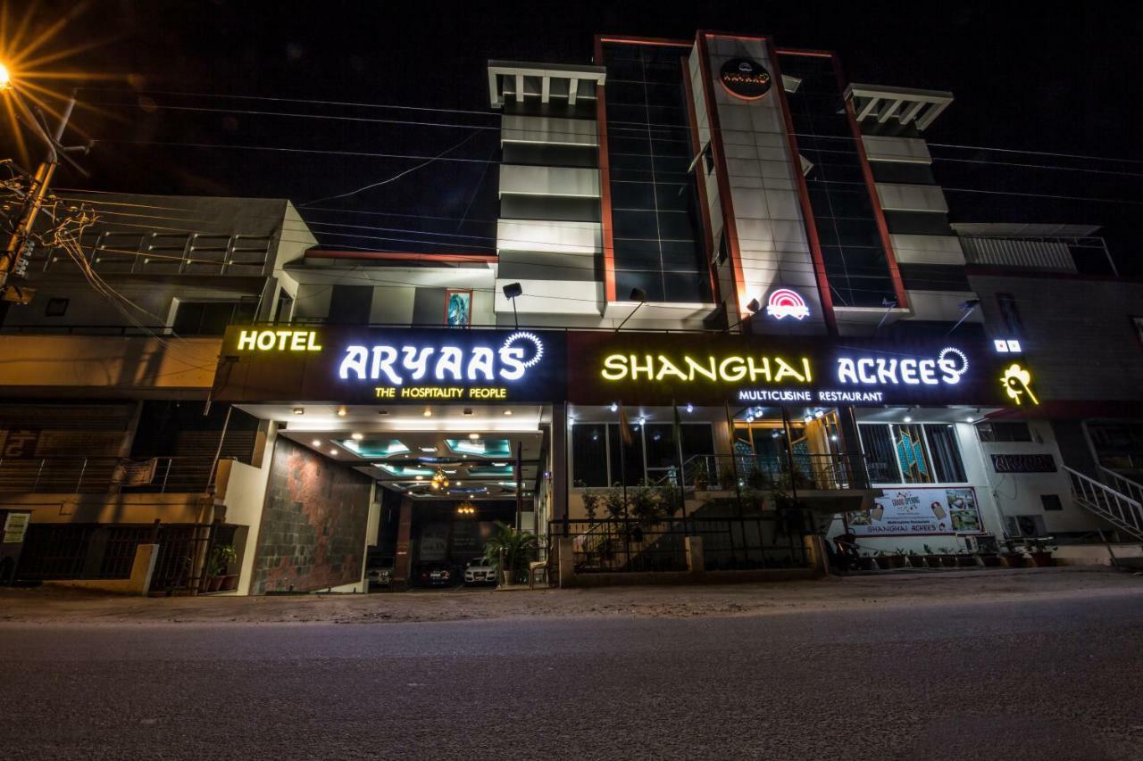 Hotel Aryaas Palayankottai Buitenkant foto