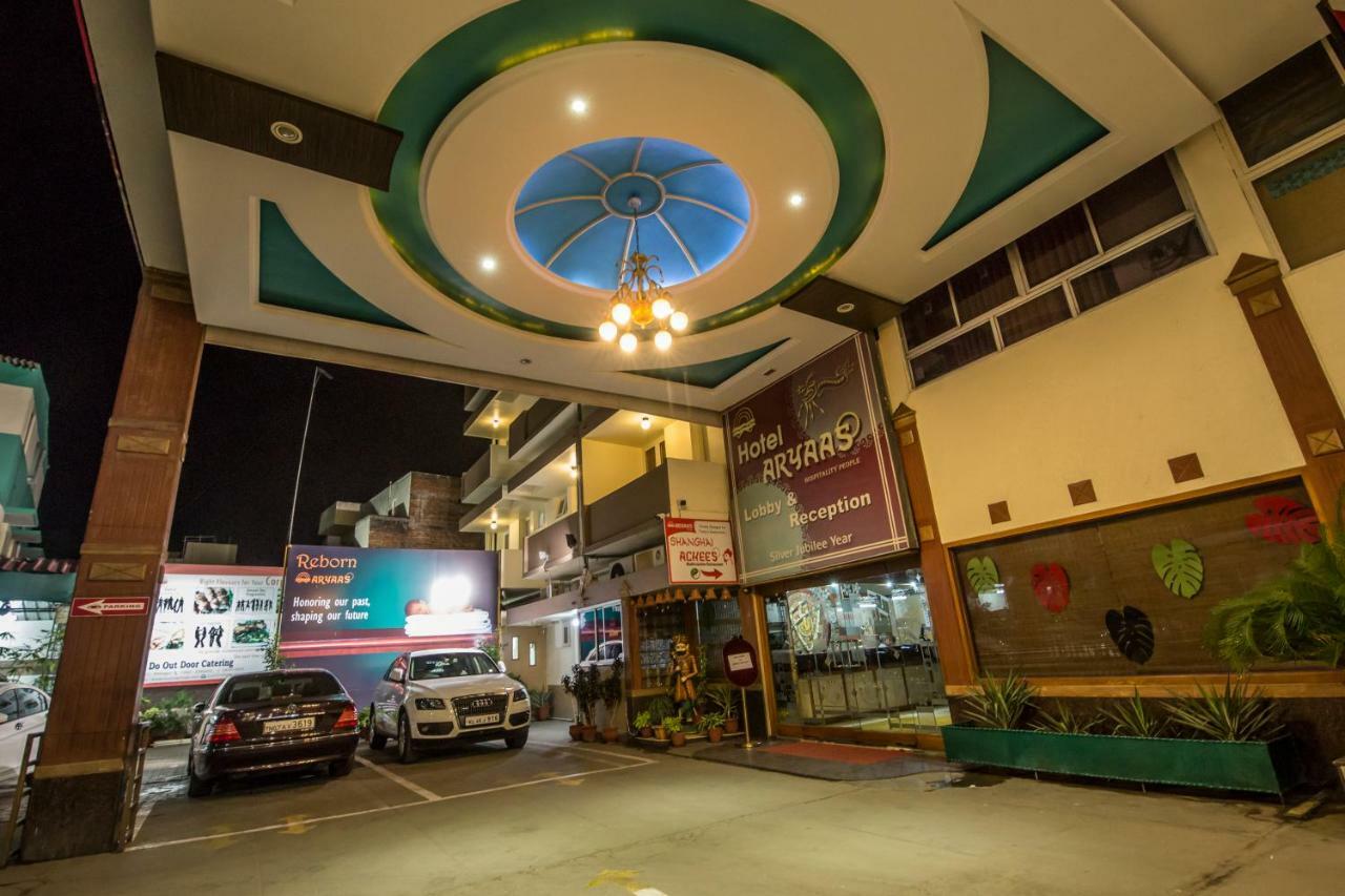 Hotel Aryaas Palayankottai Buitenkant foto