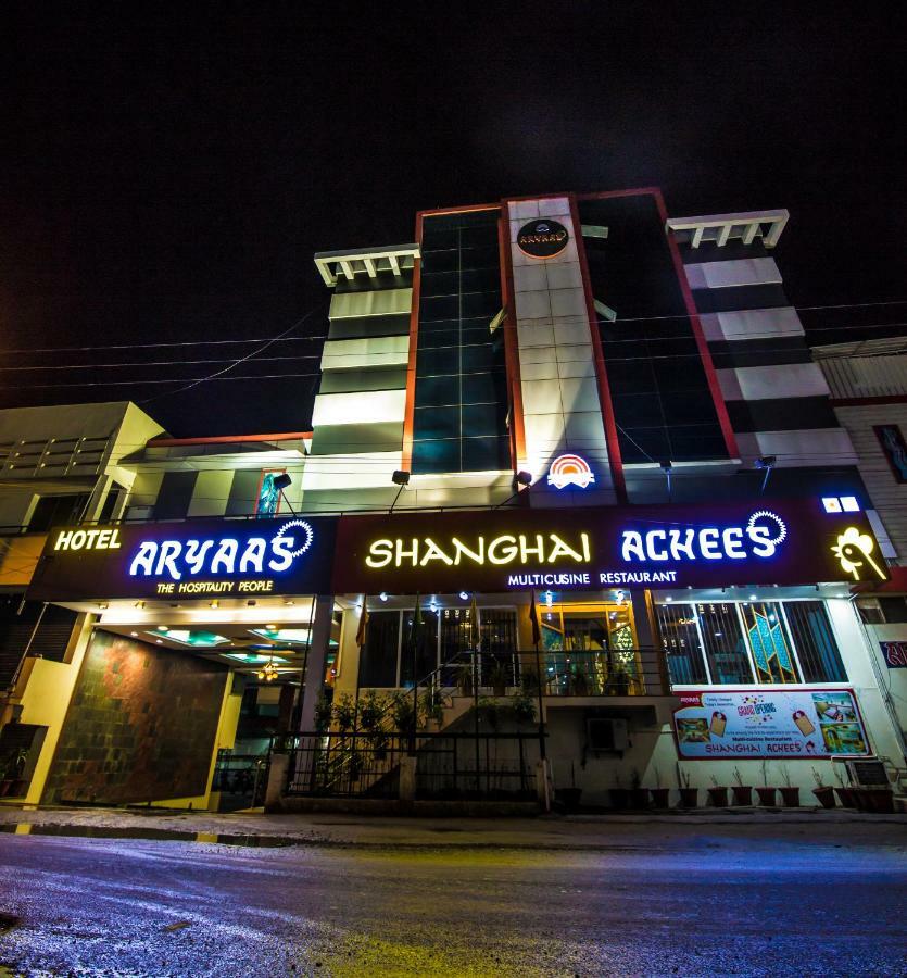 Hotel Aryaas Palayankottai Buitenkant foto
